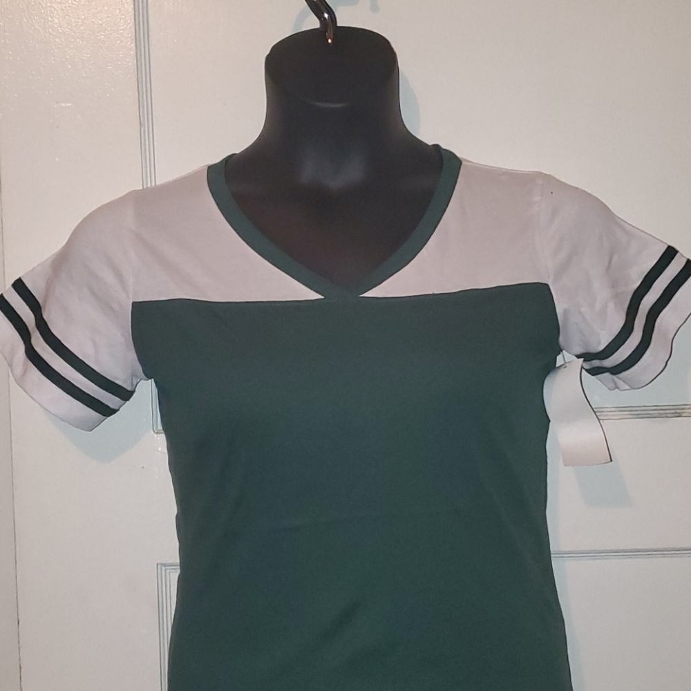 NWT Boxercraft Tee Size M
